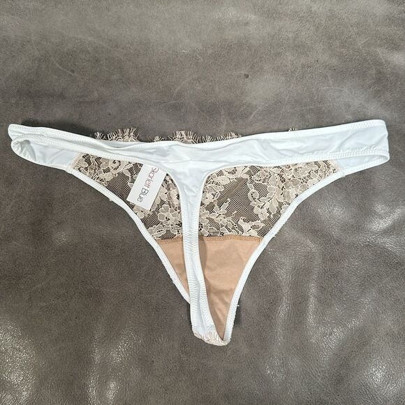 Free People Entice Thong Ivory Size M NWT - Picture 6 of 6